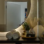 Tauzenspot Park Slaski, Office Work Space, Self Check-in Apartment *