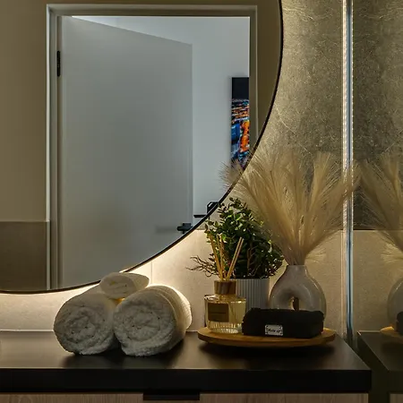 Tauzenspot Park Slaski, Office Work Space, Self Check-in Appartement *