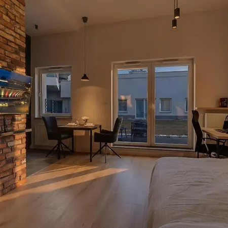 Tauzensuite Park Slaski, Office Work Space, Self Check-In Apartmán *