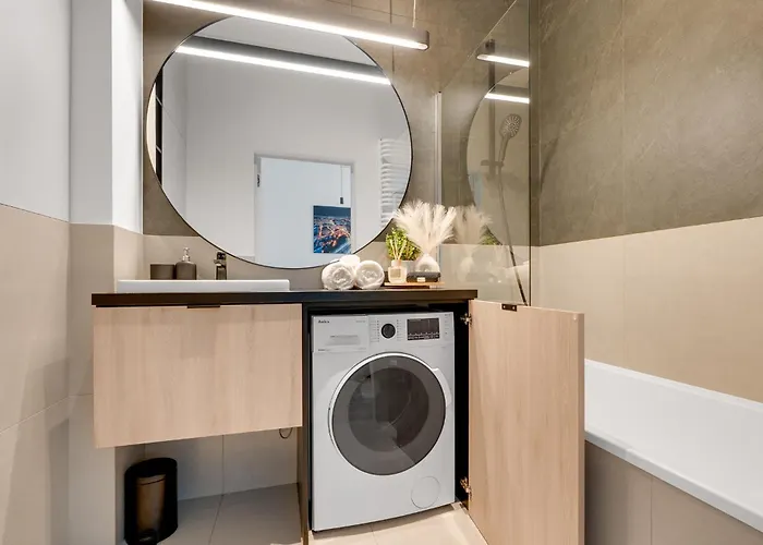 Tauzensuite Park Slaski, Office Work Space, Self Check-In * Katovice